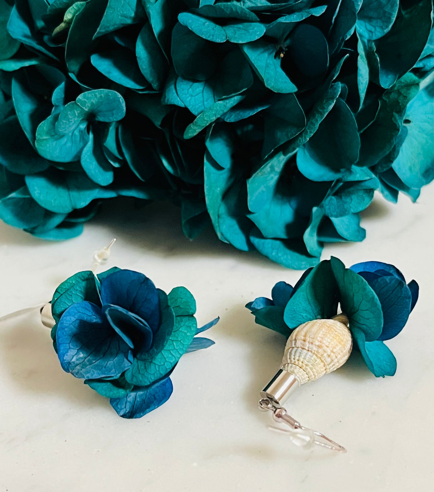 Boucles d'oreilles "Ecume d'hortensia"